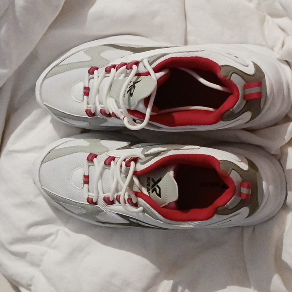 White and red x-ray tennis shoes size 8